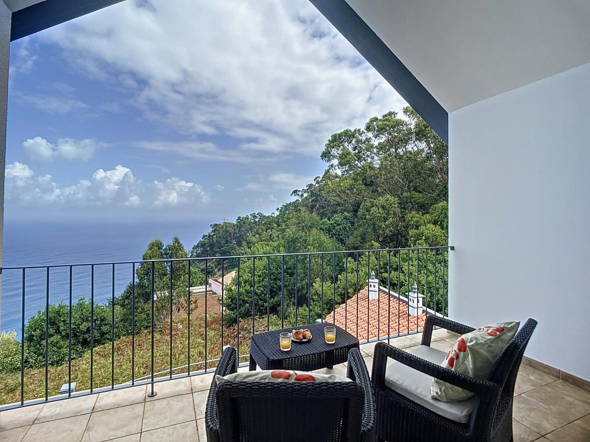 Vinhaticos Villa By Atlantic Holiday Porto Moniz Extérieur photo