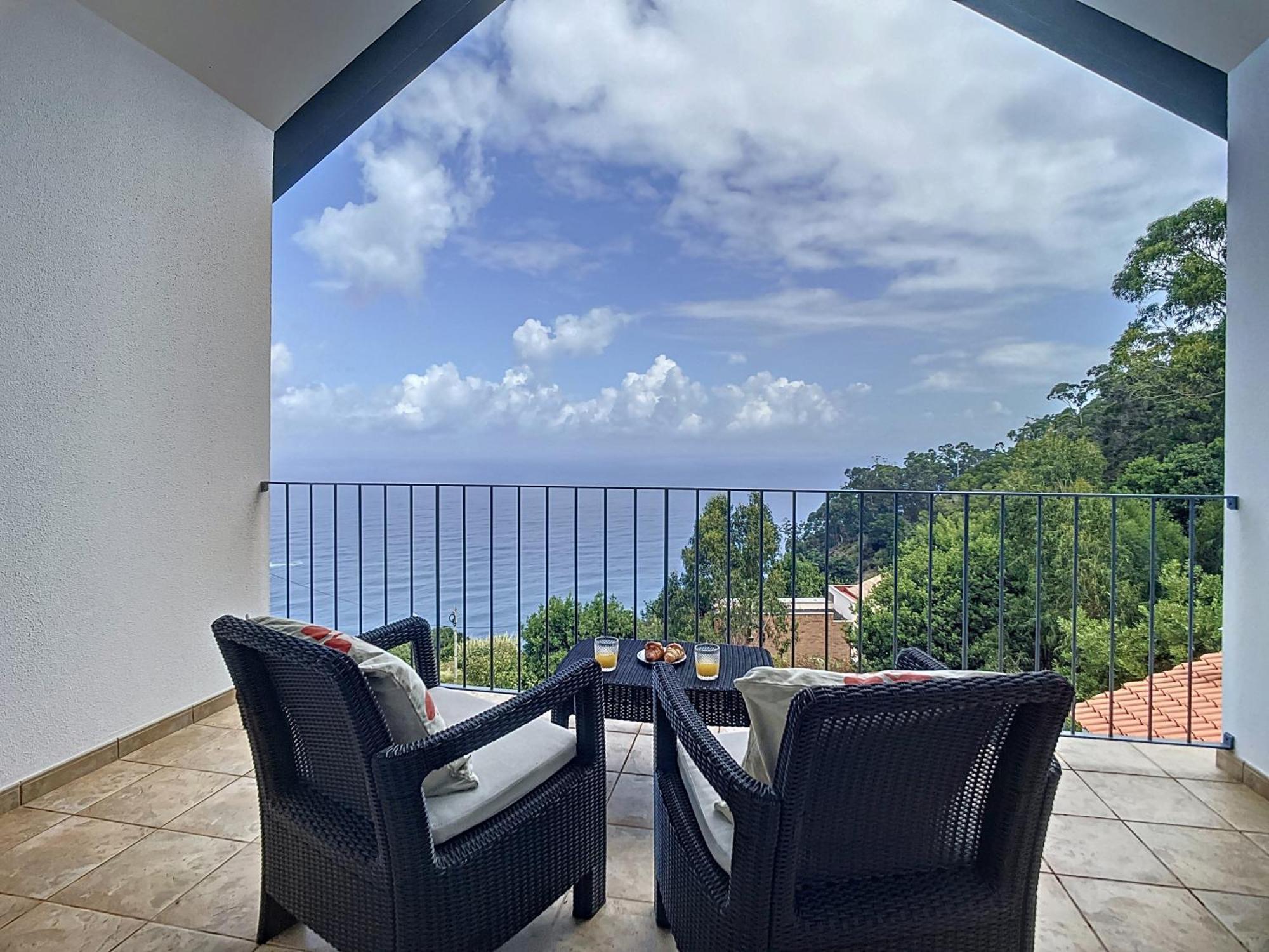 Vinhaticos Villa By Atlantic Holiday Porto Moniz Extérieur photo